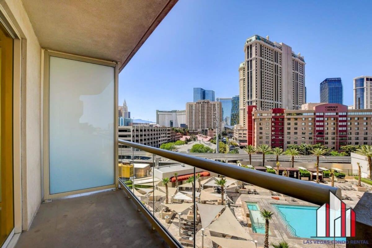 Mgm Signature-04-707 Strip View Balcony Studio Лас-Вегас Екстер'єр фото